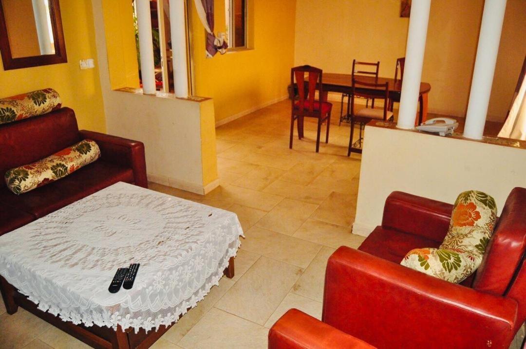 Chez Titi Ξενοδοχείο Saint-Louis Εξωτερικό φωτογραφία